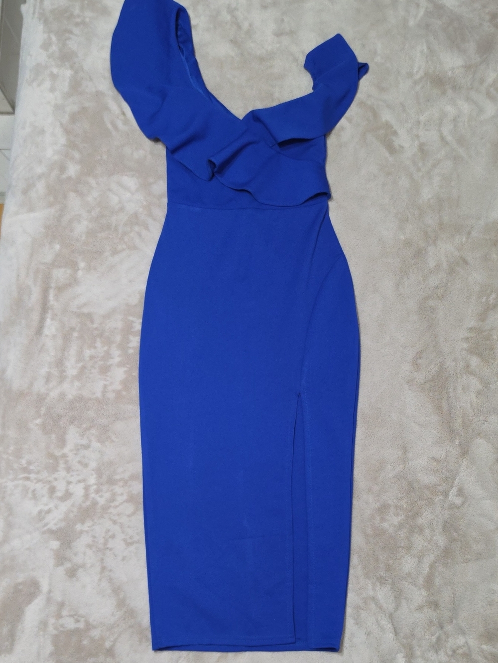 Missguided One-Shoulder Ruffle Midi Dress in Royal Blue